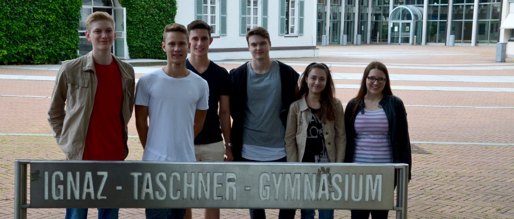Das Audioguide-Team des Ignaz-Taschner-Gymnasiums / Bild: Simone Schütrumpf